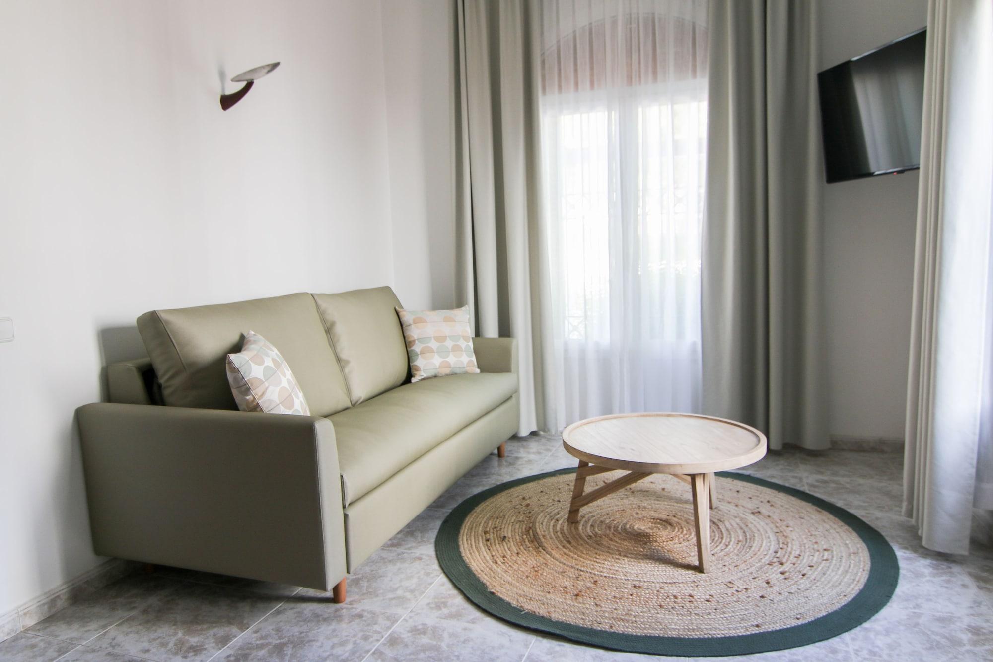 Hotel Capri Ситжес Екстериор снимка
